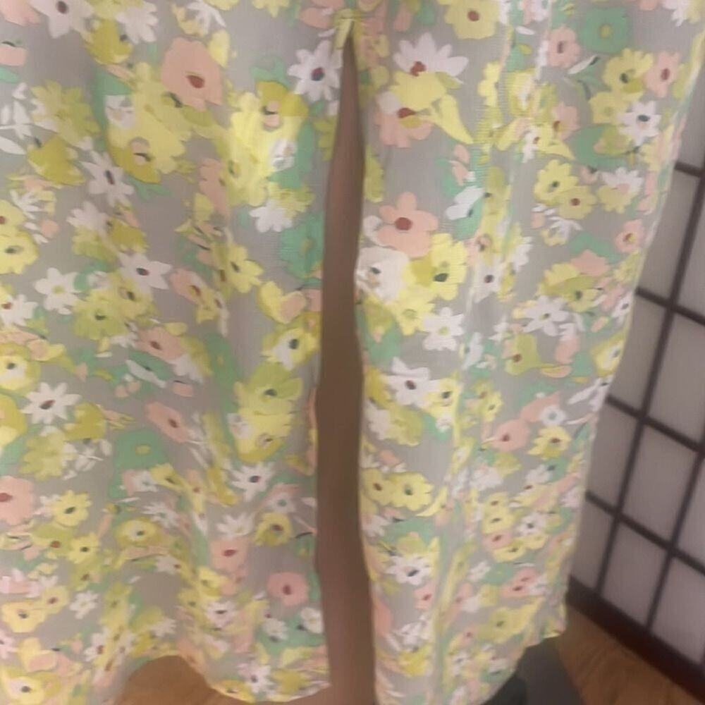 LUSH YELLOW DAISIES DRESS SIZE M - Picture 5 of 6